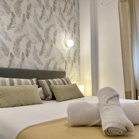 Alamos Suite Малага Экстерьер фото