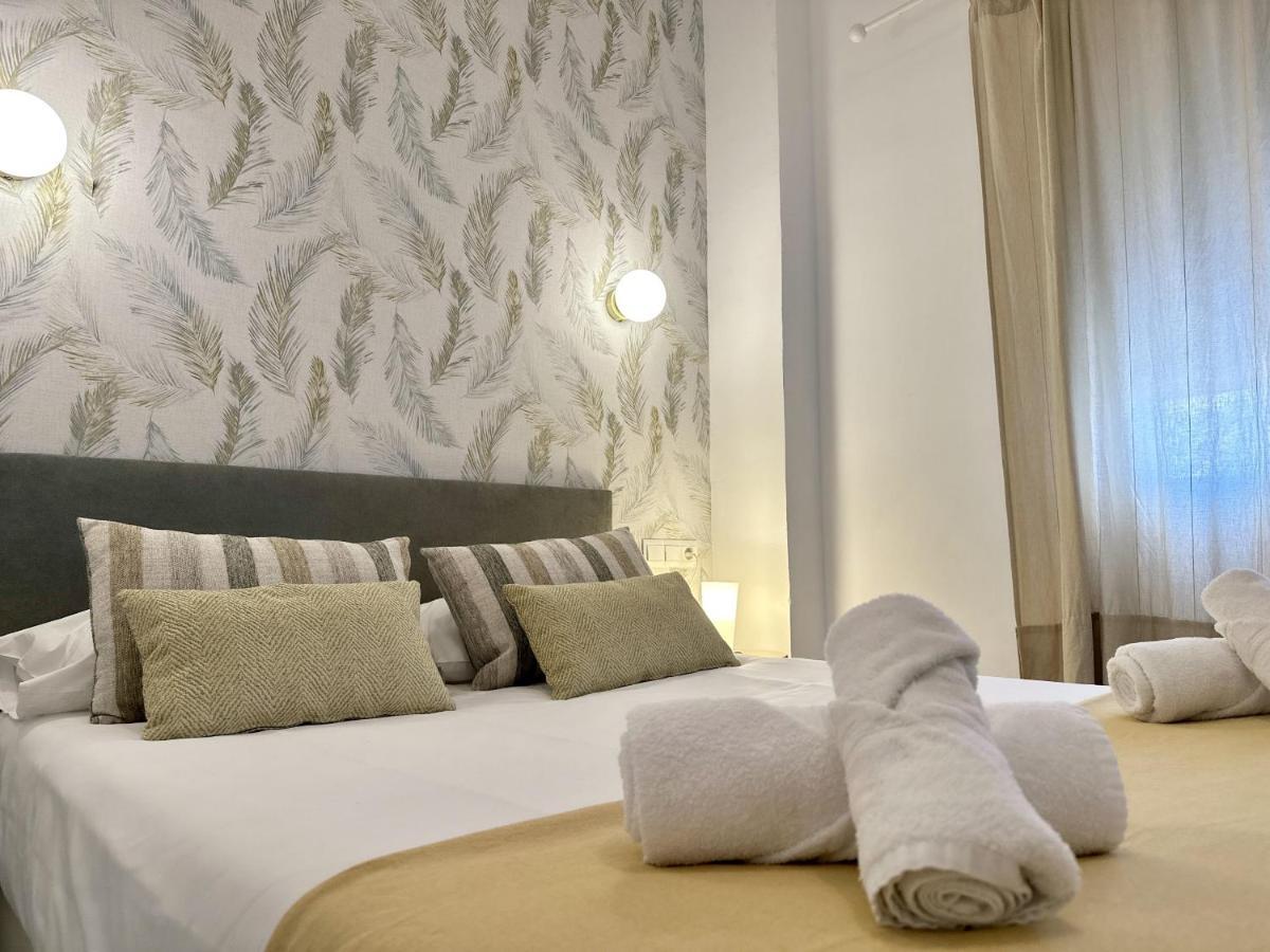 Alamos Suite Малага Экстерьер фото